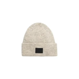 Bonnet en tricot beige avec écusson noir