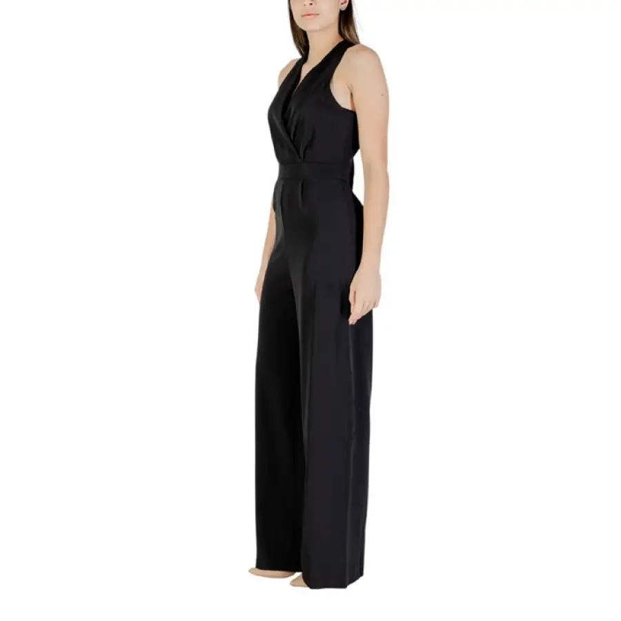 Black Sleeveless Wide Leg Halter Jumpsuit – Image 3